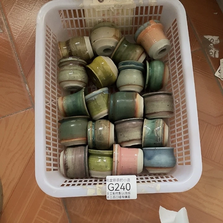 花盆紫砂240微瑕品口径3到4左右