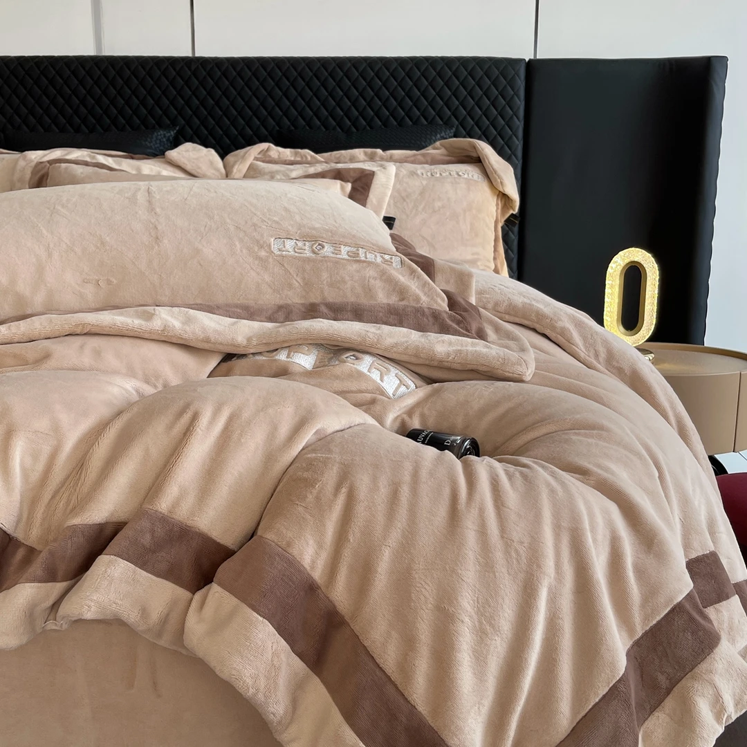 高端加厚牛奶绒四件套双面绒加绒被套毛绒被罩4水晶绒主卧高级感