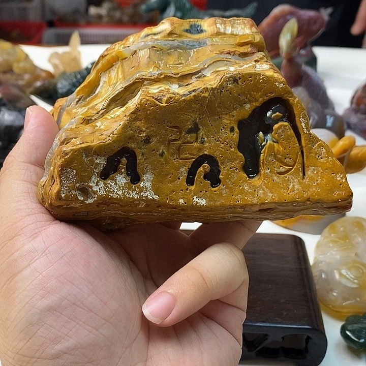 合金颈饰玛瑙/玉髓