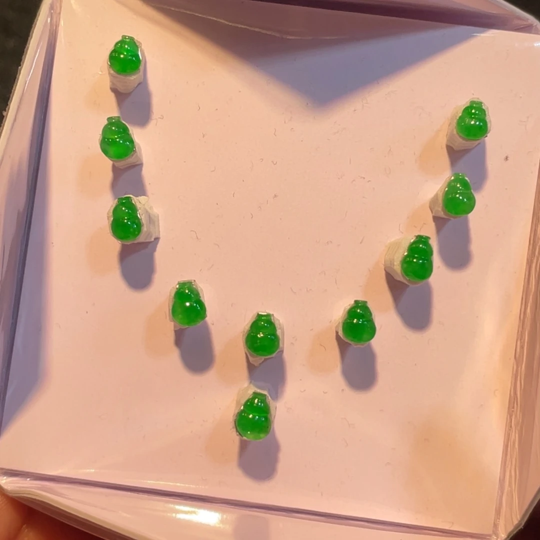 颈饰未镶嵌翡翠葫芦