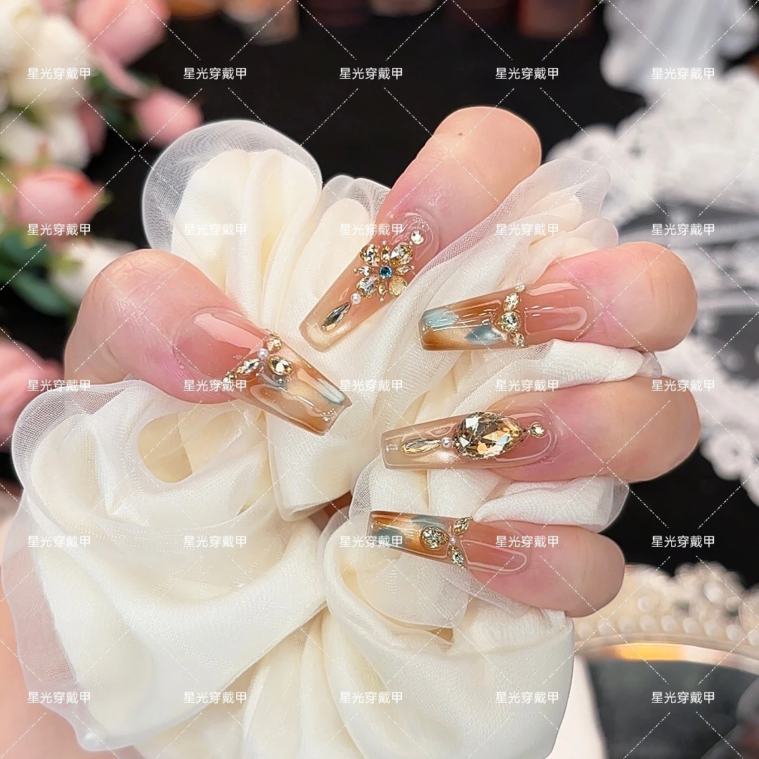 【琥珀宝石】纯手工腮红晕染金色猫眼气质显白可拆卸式穿戴甲