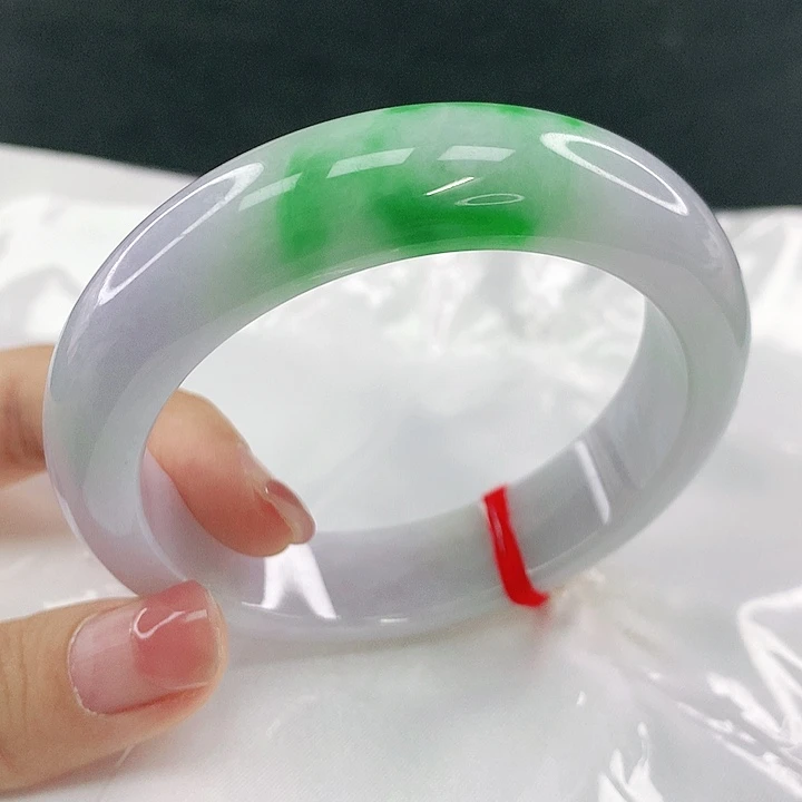 翡翠未镶嵌手镯圈56.6，0A022