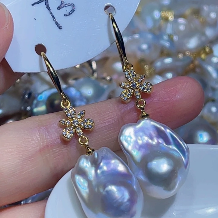 颈饰未镶嵌淡水珍珠