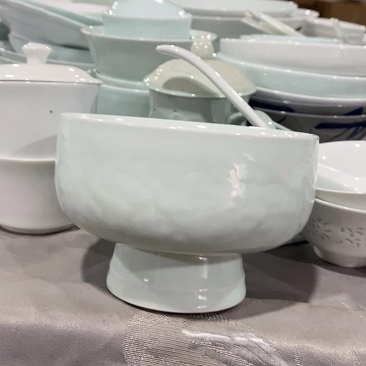 瓷片青瓷6英寸高脚果碗一个微瑕包邮