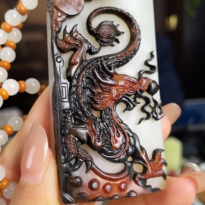 和田玉未镶嵌颈饰定制发货