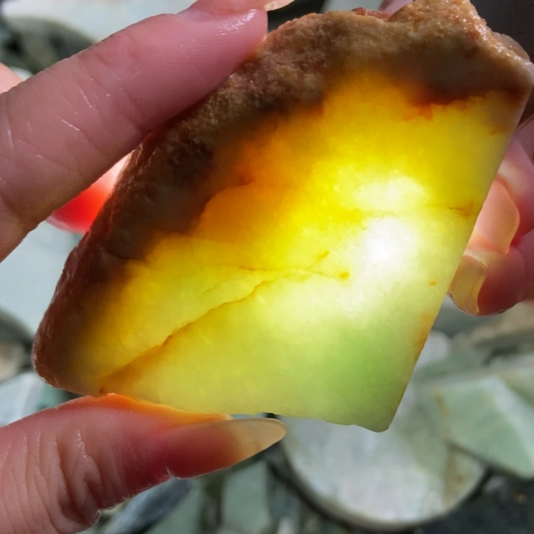 翡翠未镶嵌挂件天然翡翠