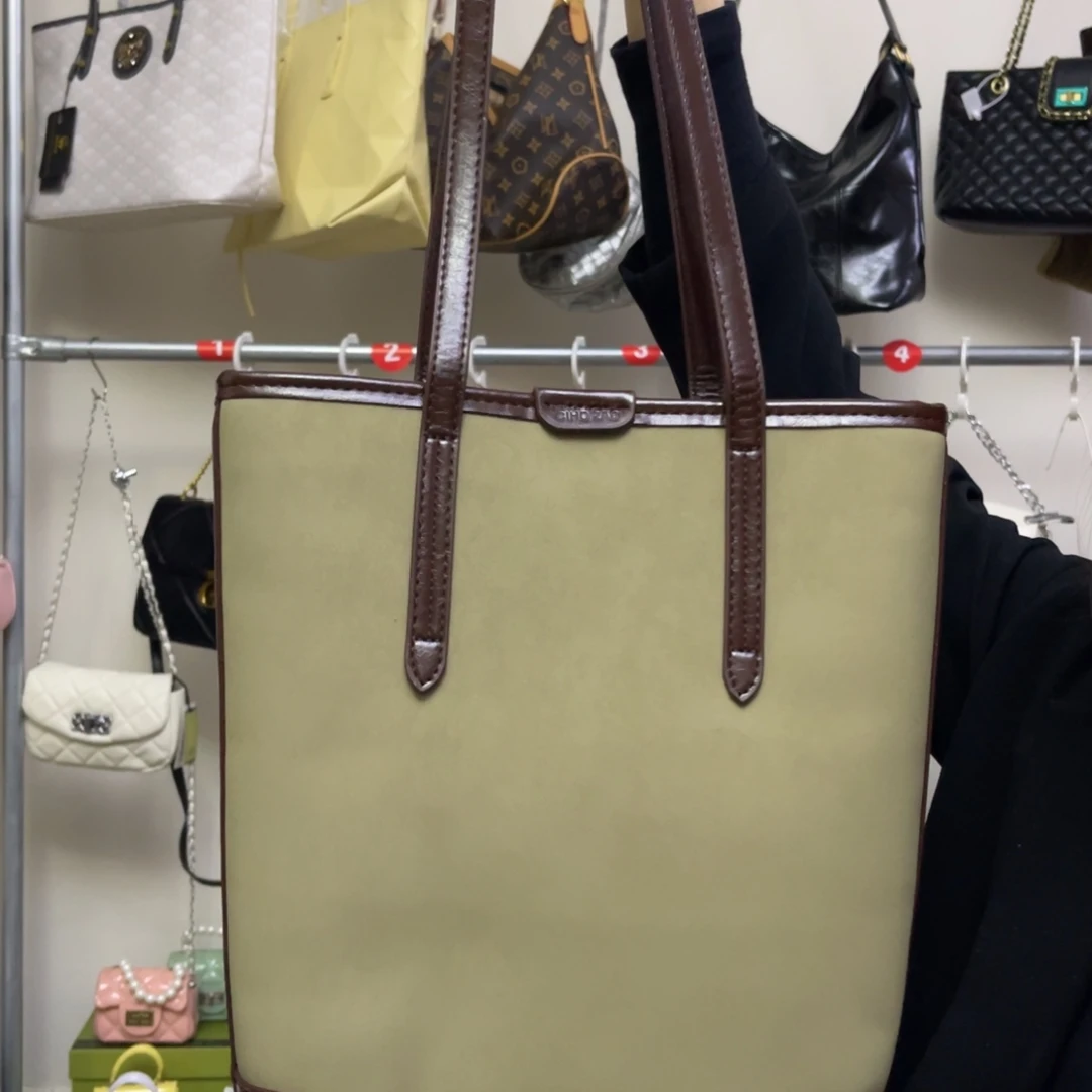 PVC孤品包包默认微瑕