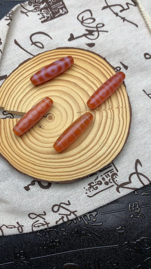 渗透包浆风化细腻红肉三眼四眼五眼息增怀玛瑙吊坠配饰多样性