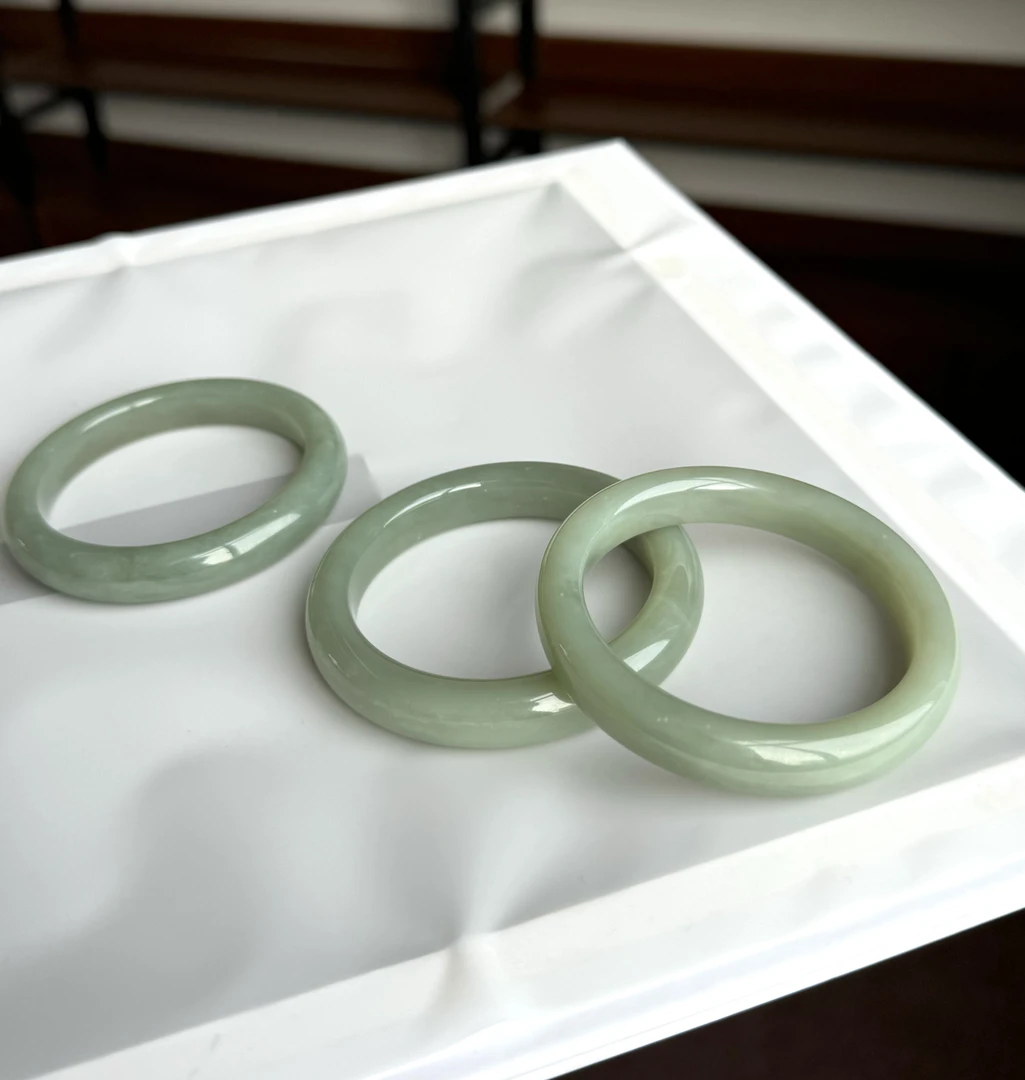 雪域精灵·雾霭蓝且末蓝手镯微瑕（多样性发其一）