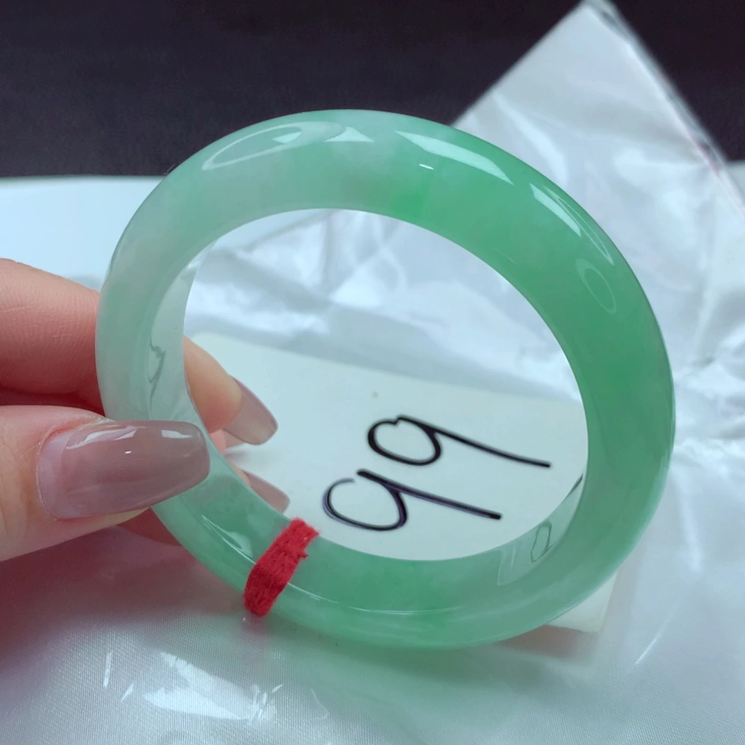 翡翠手镯未镶嵌手镯55