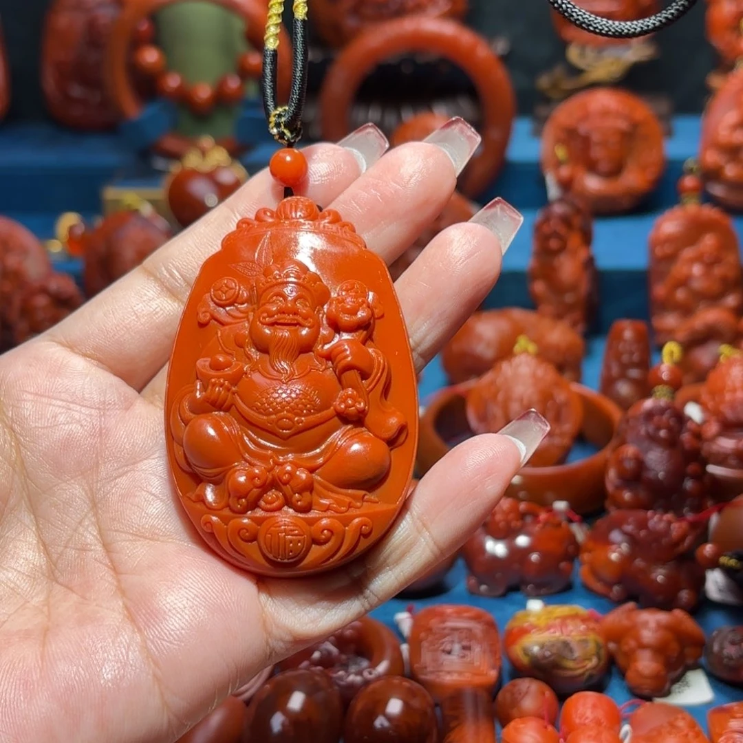 未镶嵌雕刻南红玛瑙超*
