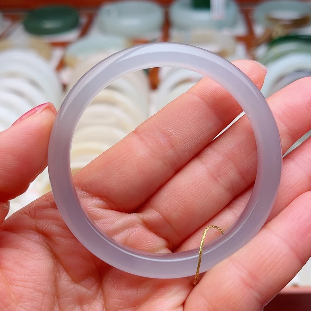 和田玉未镶嵌手镯51.7