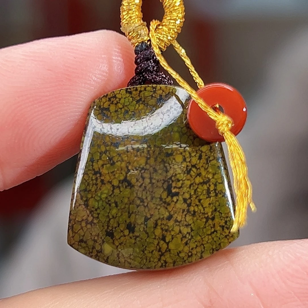 南红玛瑙未镶嵌珠宝奇石