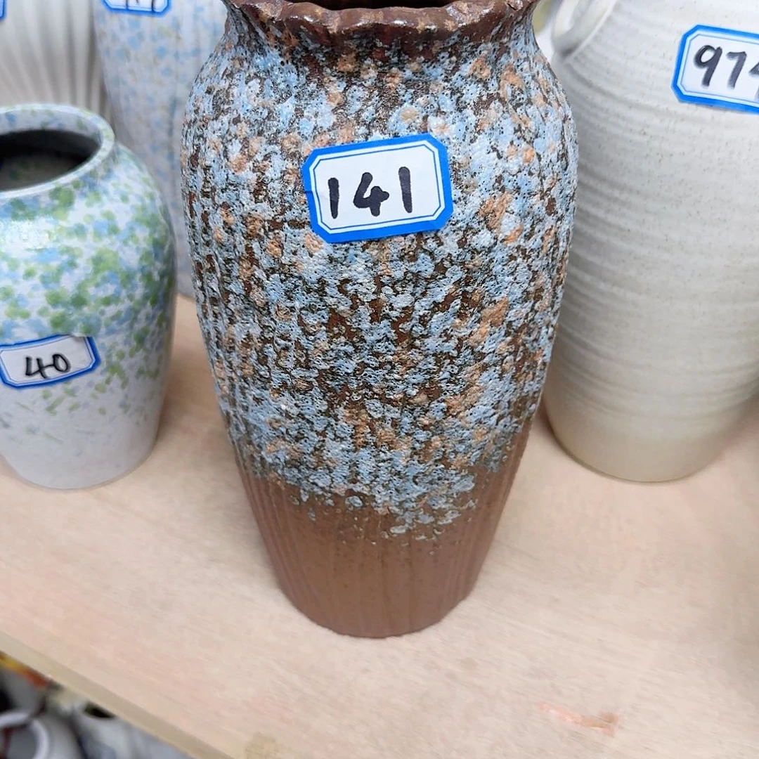 141号高度24.5厘米口径7.5厘米