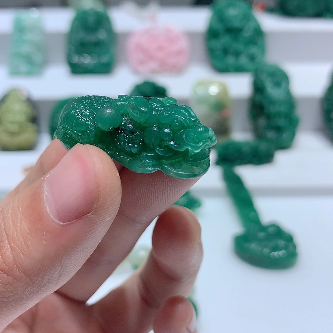 独山玉挂件未镶嵌