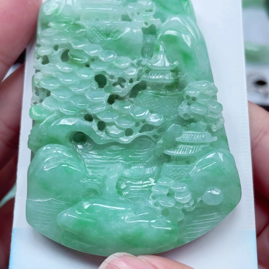 翡翠颈饰未镶嵌9585959596