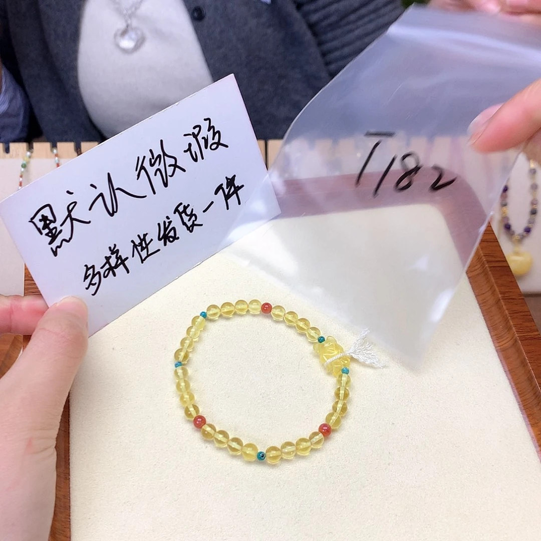 琥珀吊坠(不含链)未镶嵌纯****鬣