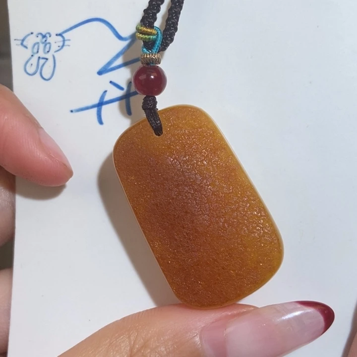 定制琥珀未镶嵌琥珀