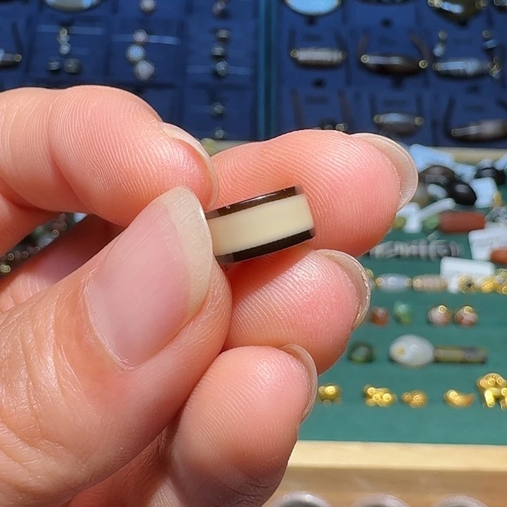 玛瑙/玉髓未镶嵌珠宝半成品9.4*4.7mm