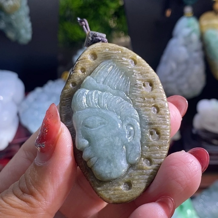 【闪购商品】颈饰未镶嵌翡翠佛