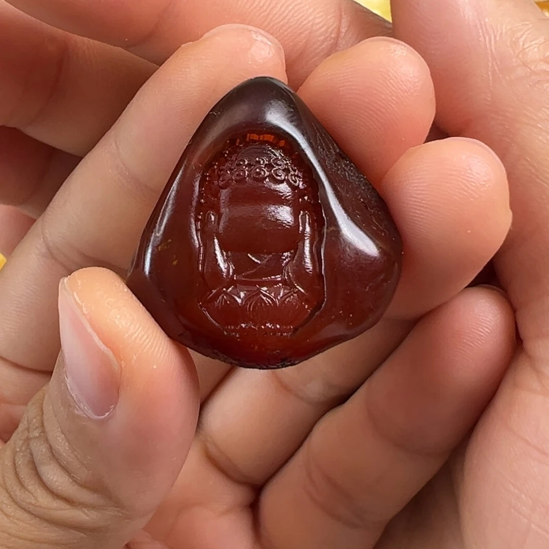 琥珀未镶嵌裸石琥珀