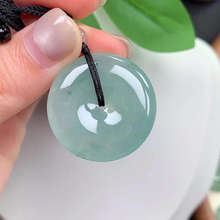 翡翠未镶嵌颈饰106:28.8-5.3