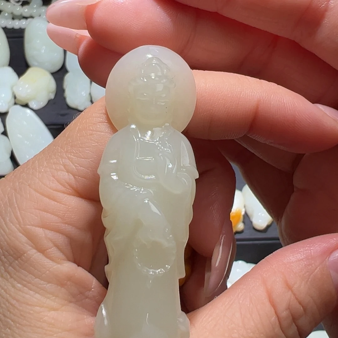 颈饰未镶嵌和田玉简*英