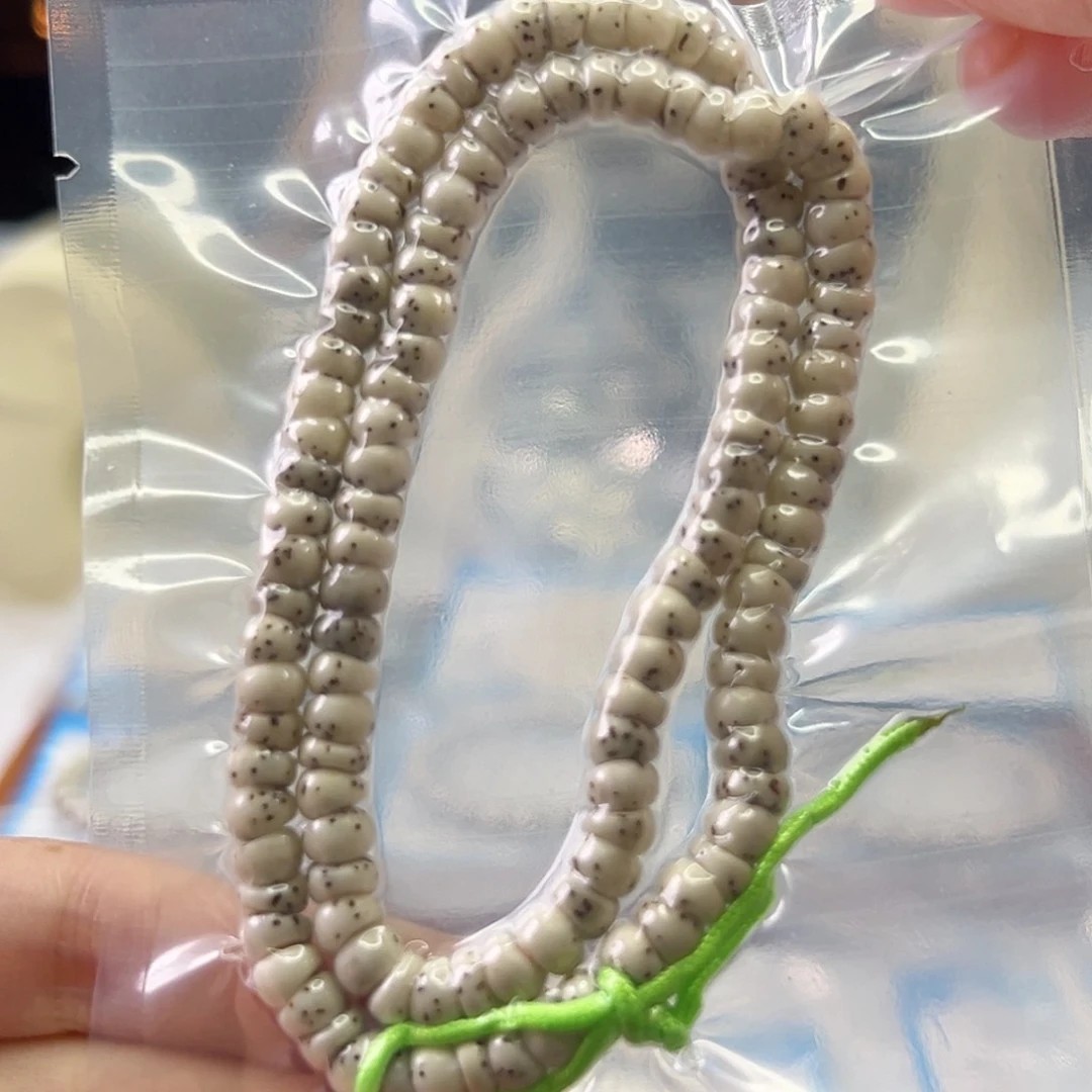 星月菩提手串小琴骨白瓷卡6蒜瓣大肠