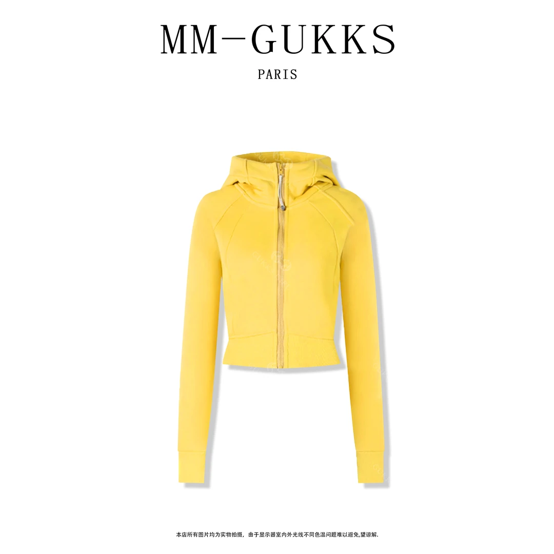 明明GUKKS/高级感空气层连帽拉链卫衣女春秋休闲设计感短款外套