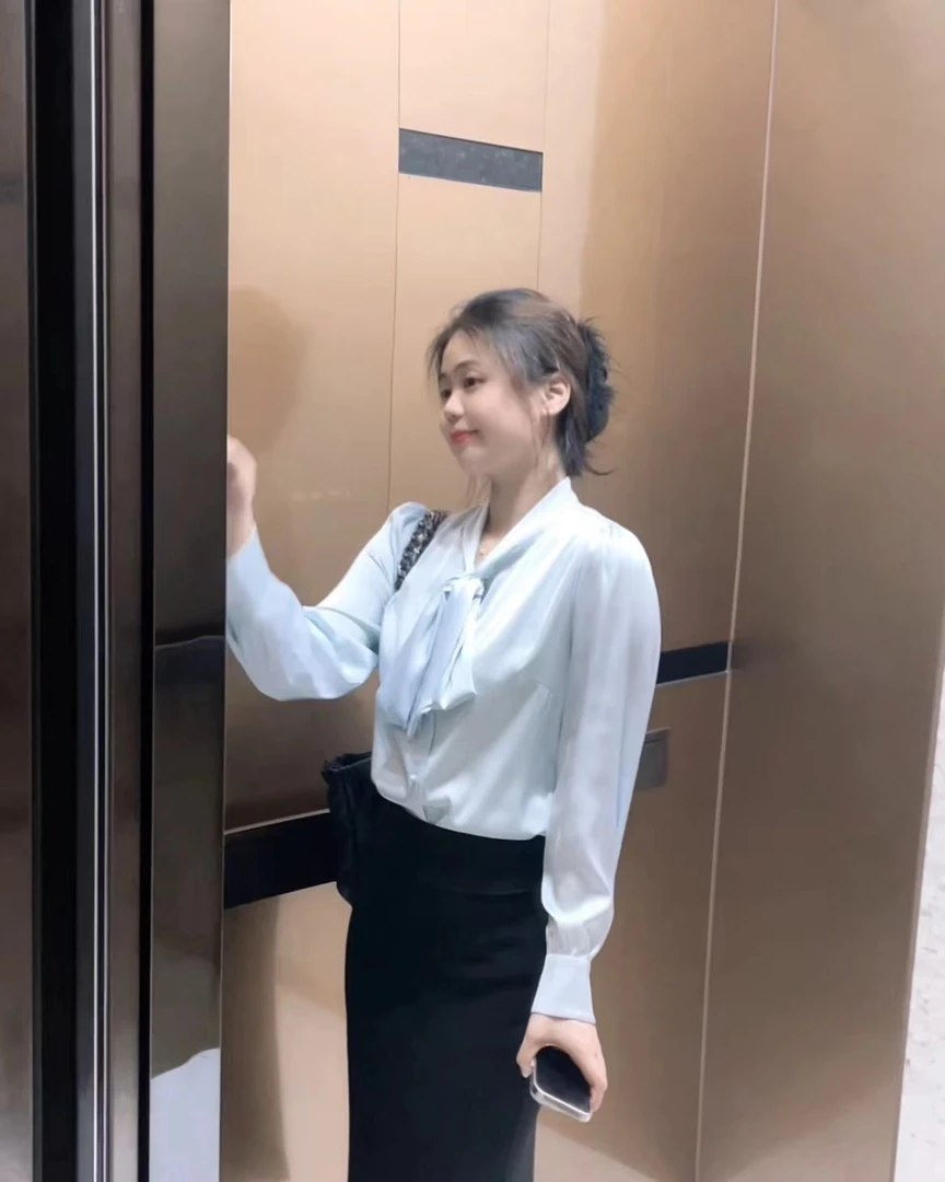 瑶瑶撤柜251-300 设计师高定女装高级感穿搭连衣裙衬衫捡漏