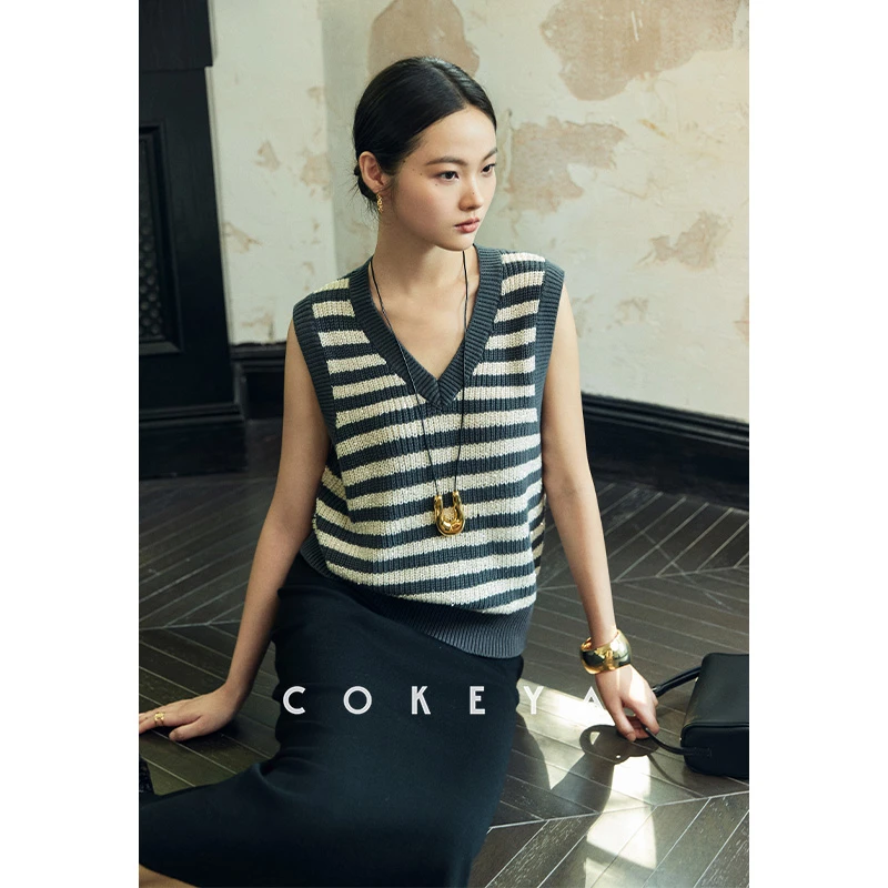 COKEYA/闪耀精灵~BC撞色条纹珠片纱V领粗针宽松针织背心马甲女秋
