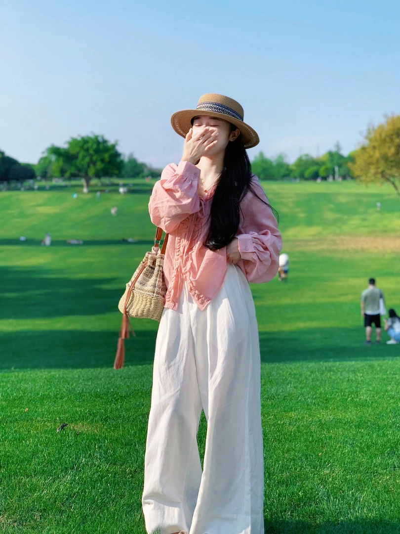 【国色天香】高级感夏季粉色设计感衬衫上衣高腰白色休闲长裤两件套