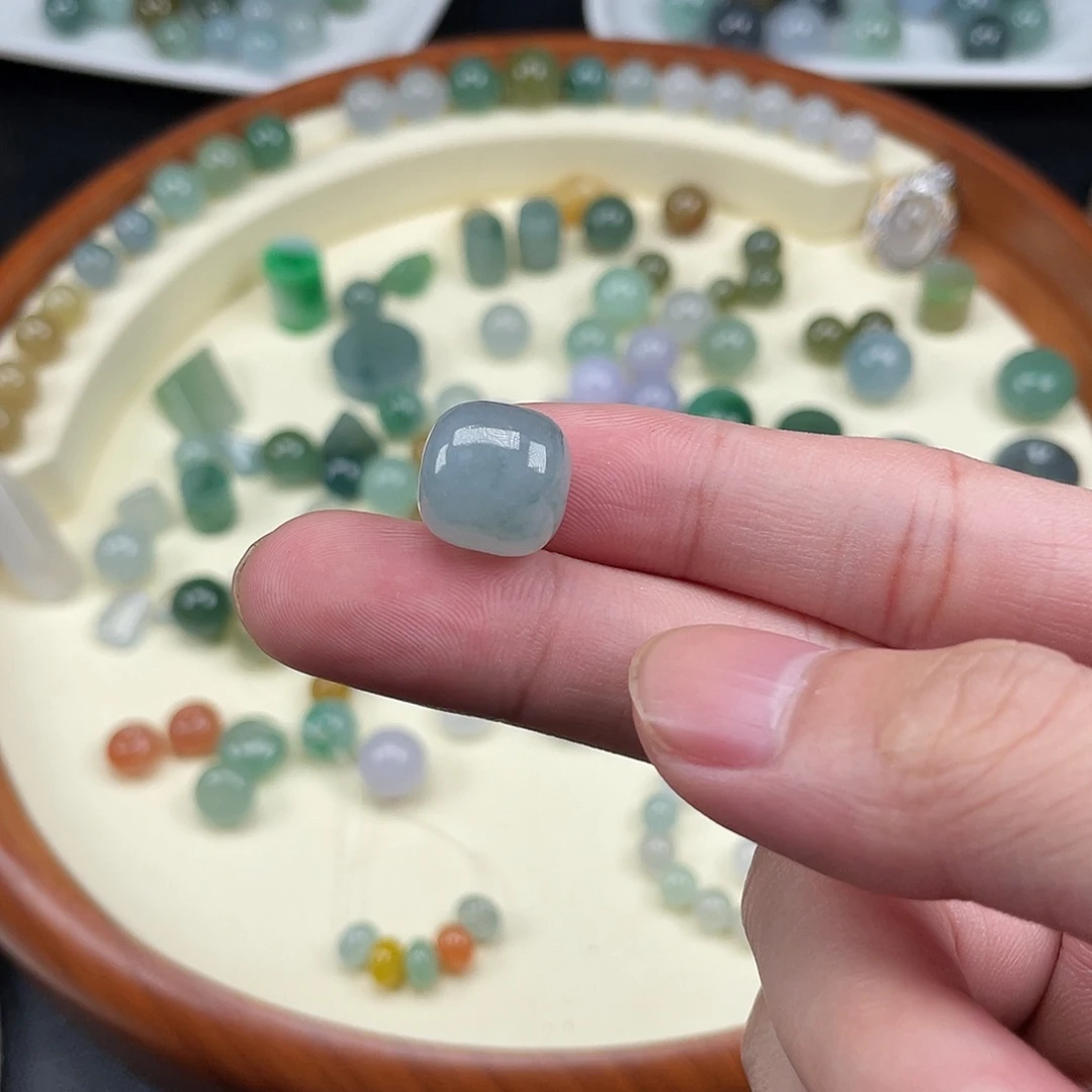 散珠翡翠卡12.6 鼓珠 单颗