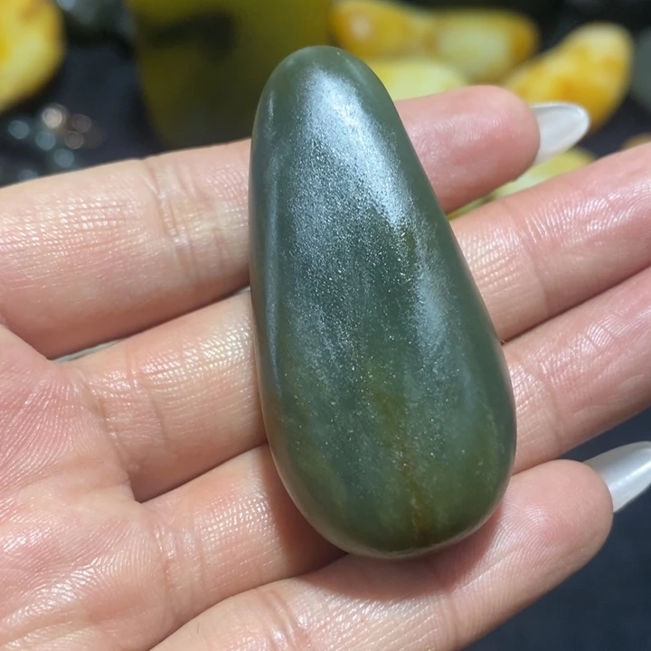 未镶嵌和田玉（糖玉）挂件14