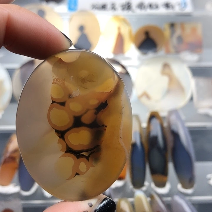 查罗石未镶嵌珠宝半成品181