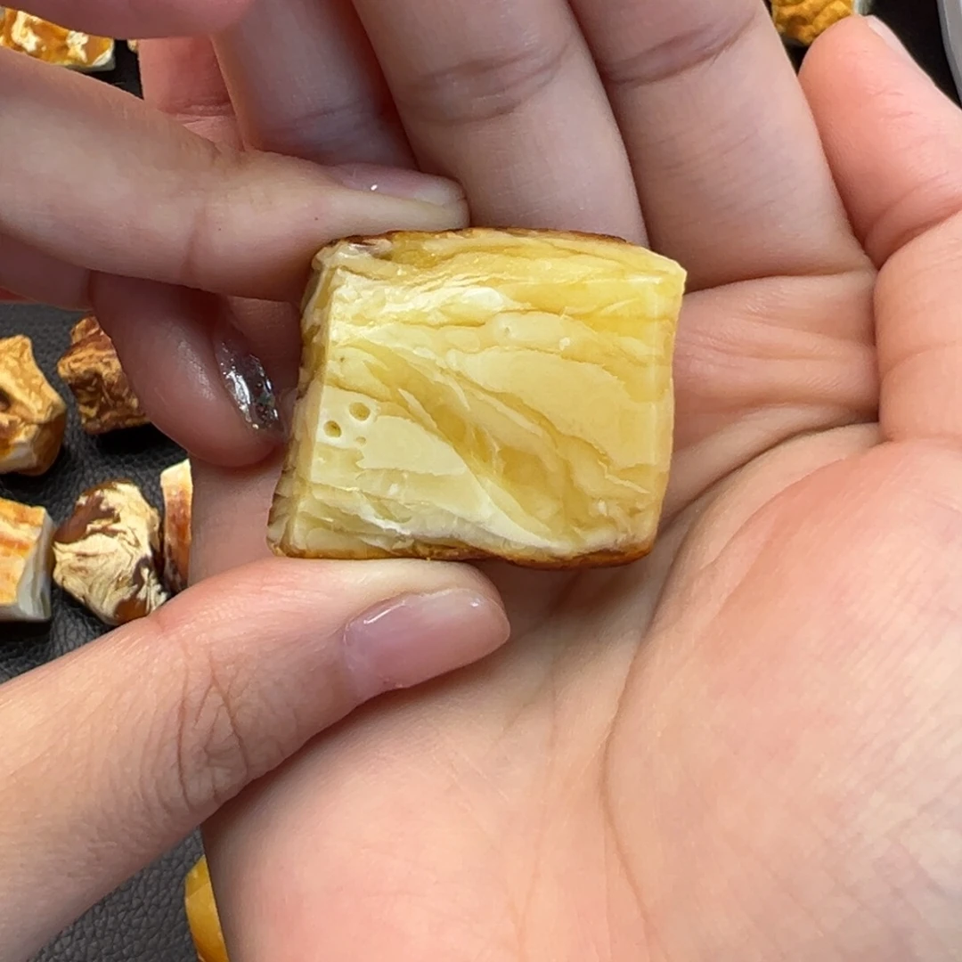 未镶嵌定制琥珀蜜蜡