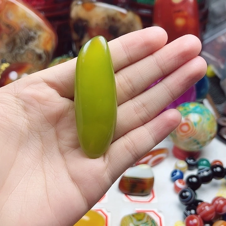 玛瑙/玉髓未镶嵌珠宝奇石