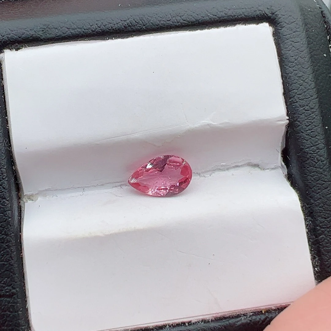 碧玺0.73克拉裸石未镶嵌