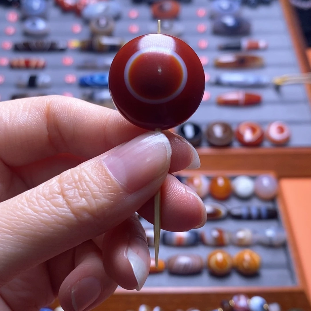 玛瑙/玉髓颈饰未镶嵌尚****发