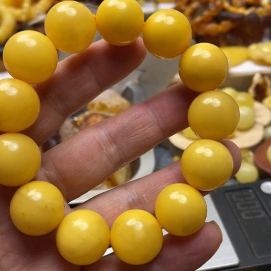 未镶嵌蜜蜡手串手串