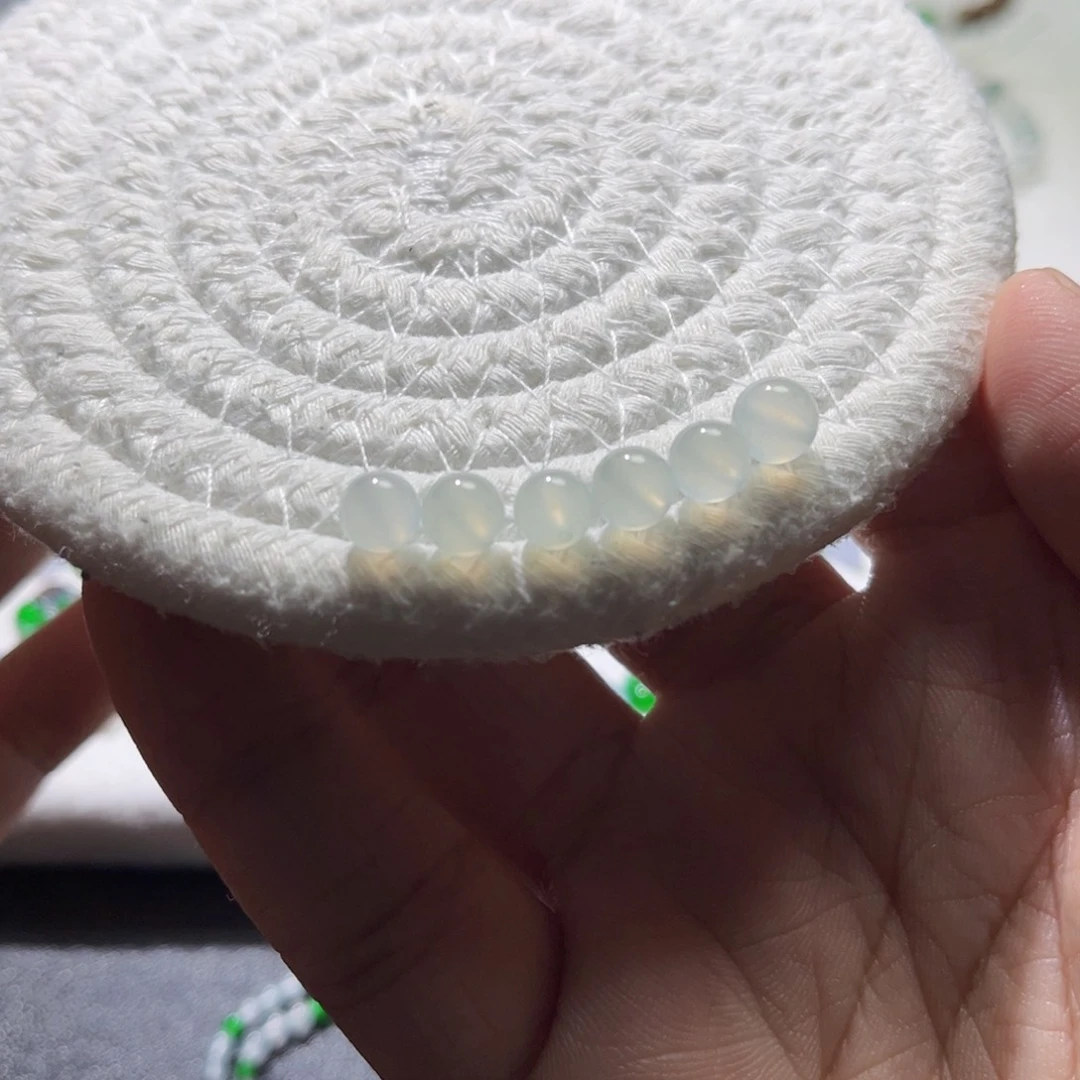 散珠翡翠裸石多样性发一颗