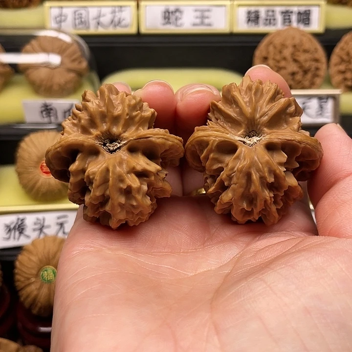 【闪购商品】吊坠文玩核桃曹大龙39