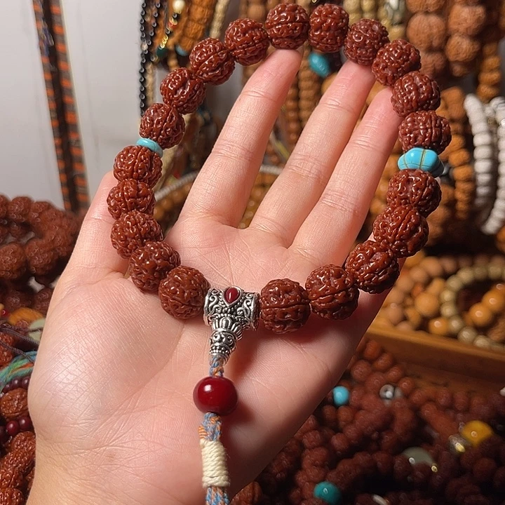 金刚菩提吊坠15手持