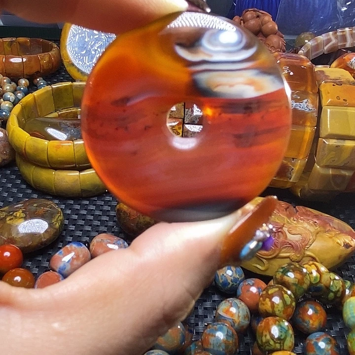 懂***你玛瑙/玉髓未镶嵌手链