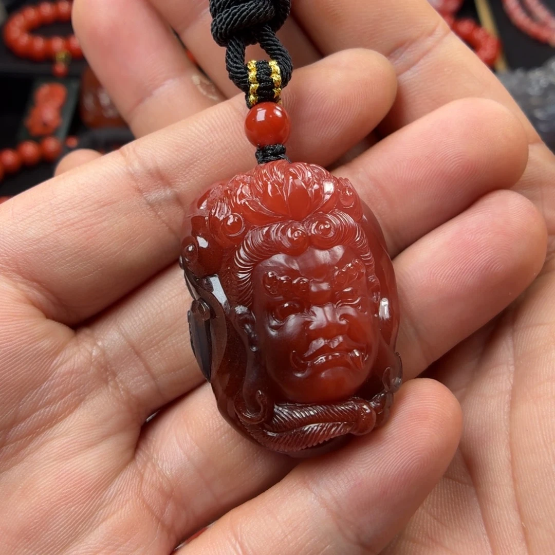 +***-南红玛瑙未镶嵌挂件