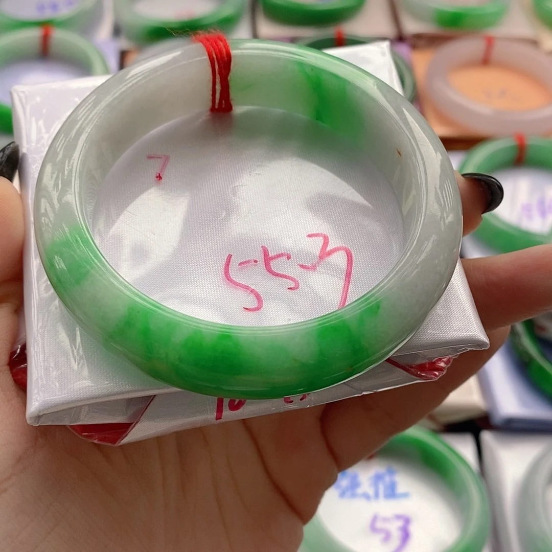 翡翠手镯未镶嵌7号