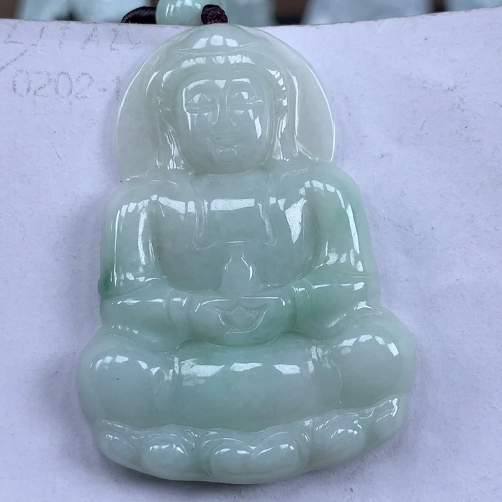 颈饰未镶嵌翡翠观音