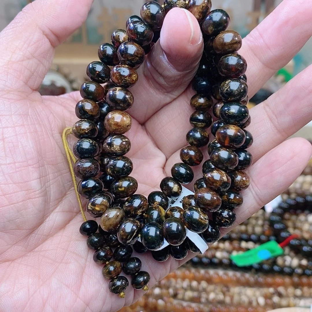 琥珀未镶嵌裸石8黑花