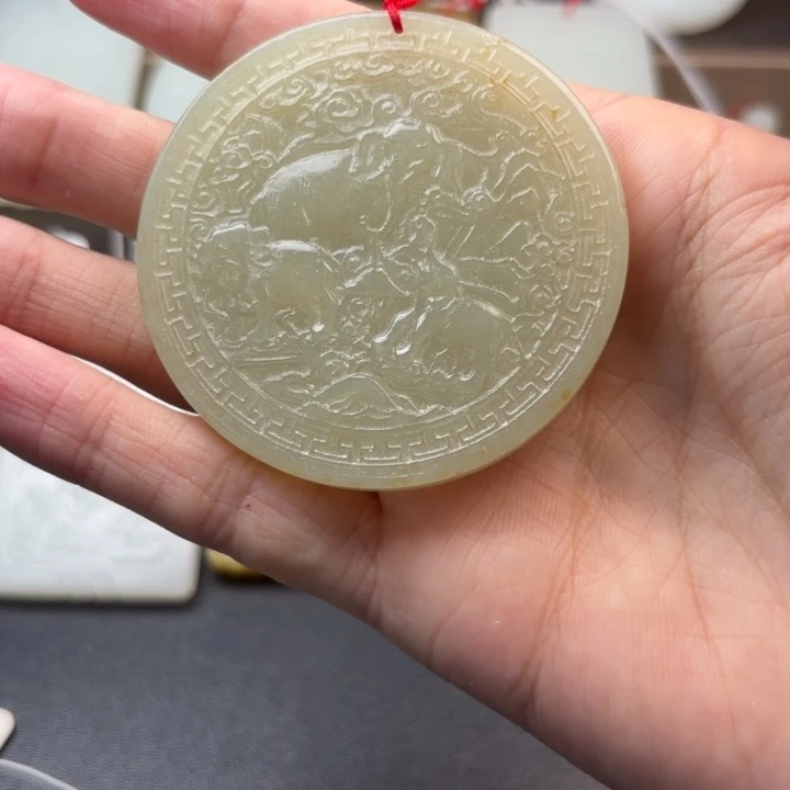 再***8和田玉未镶嵌挂件