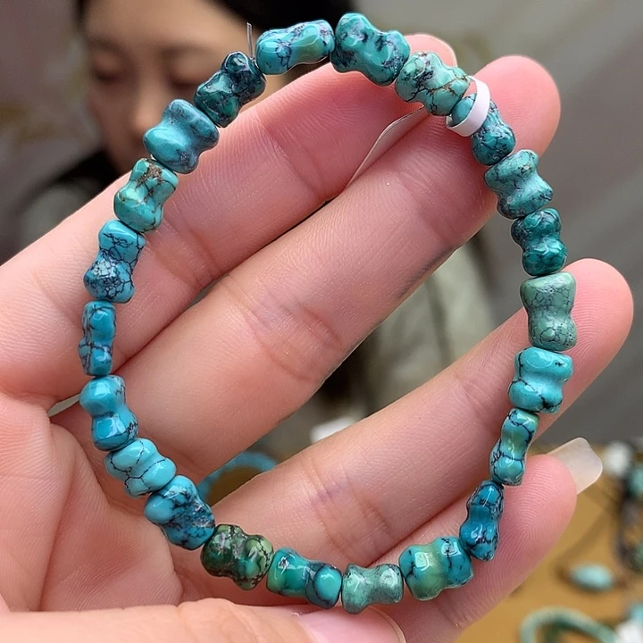 绿松石未镶嵌原矿